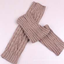 Women′s Leg Warmer with Cable Pattern (TA303)